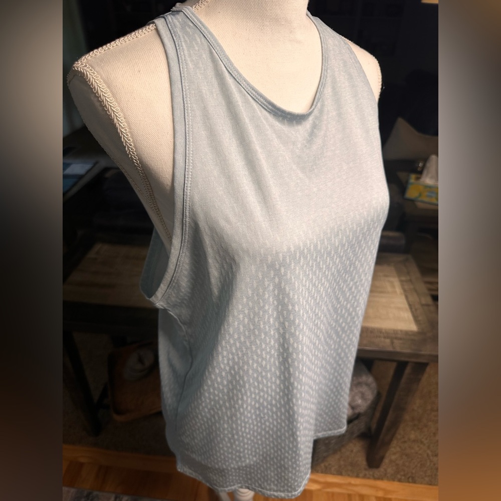 Patagonia Women's Sky Blue Tank Top - Picture 4 of 4